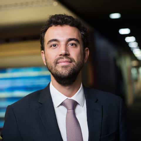This is a profile image of Gustavo Campos
