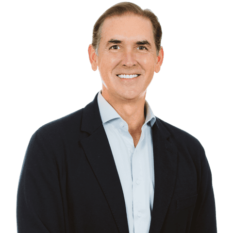 This is a profile image of Alberto Alvarez