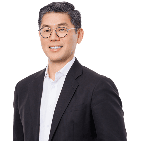 This is a profile image of Jay Jeongsoo Lim