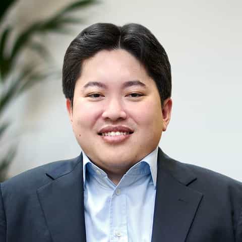 This is a profile image of Martin Santoso