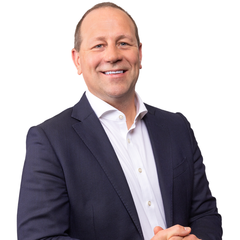 This is a profile image of Russell Shore