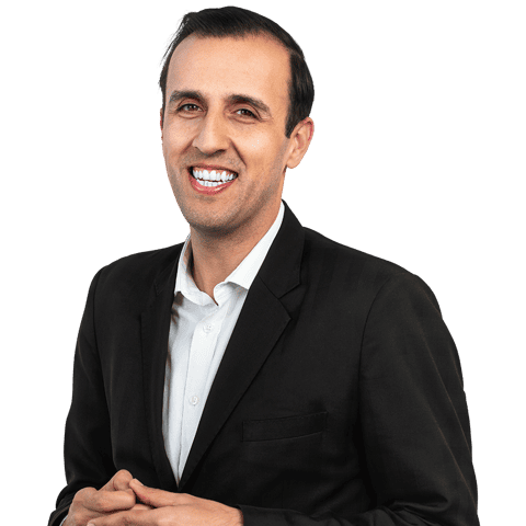 This is a profile image of Angat Sandhu